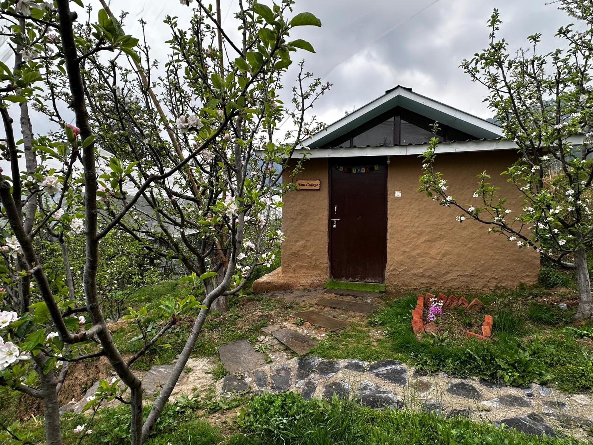 Daak Bangla Retreat Hotel Kufri Exterior photo